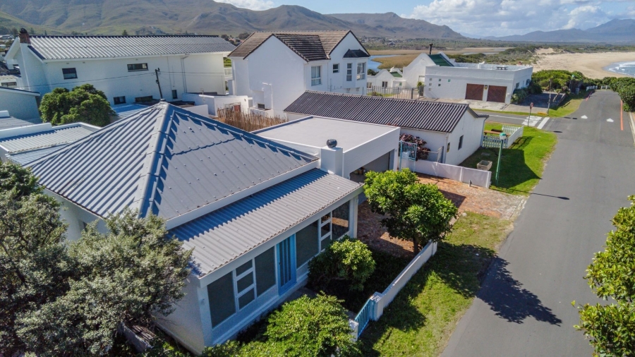 4 Bedroom Property for Sale in Kleinmond Western Cape